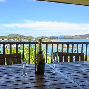 Casuarina Cove Apartments Hamilton Island
